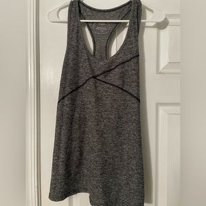 Oiselle Winona Tank, size L